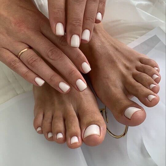 Complex: manicure+pedicure+gel