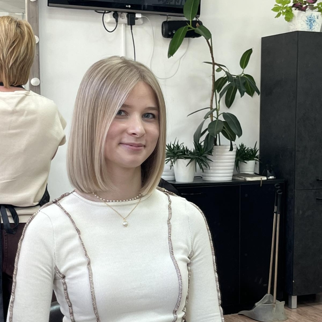 Женская стрижка