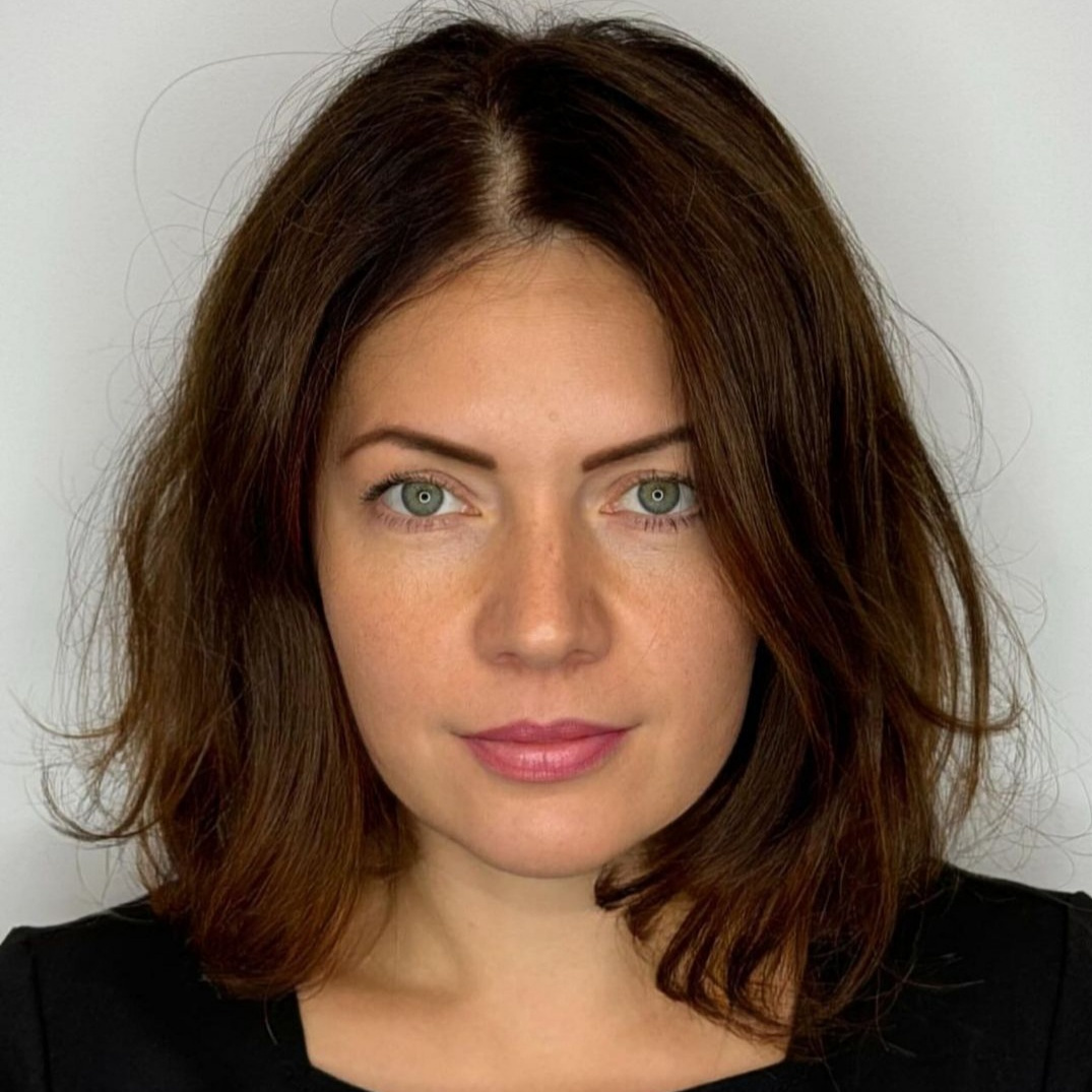 Олеся Попова