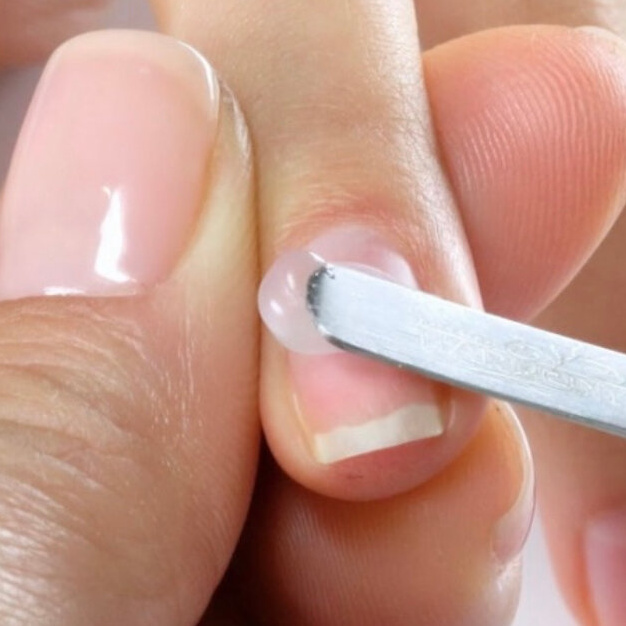 Ремонт ногтя (только если покрытие наше)