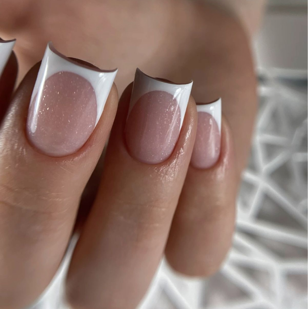 Маникюр с покрытием гель-лак/ гелем +укрепление