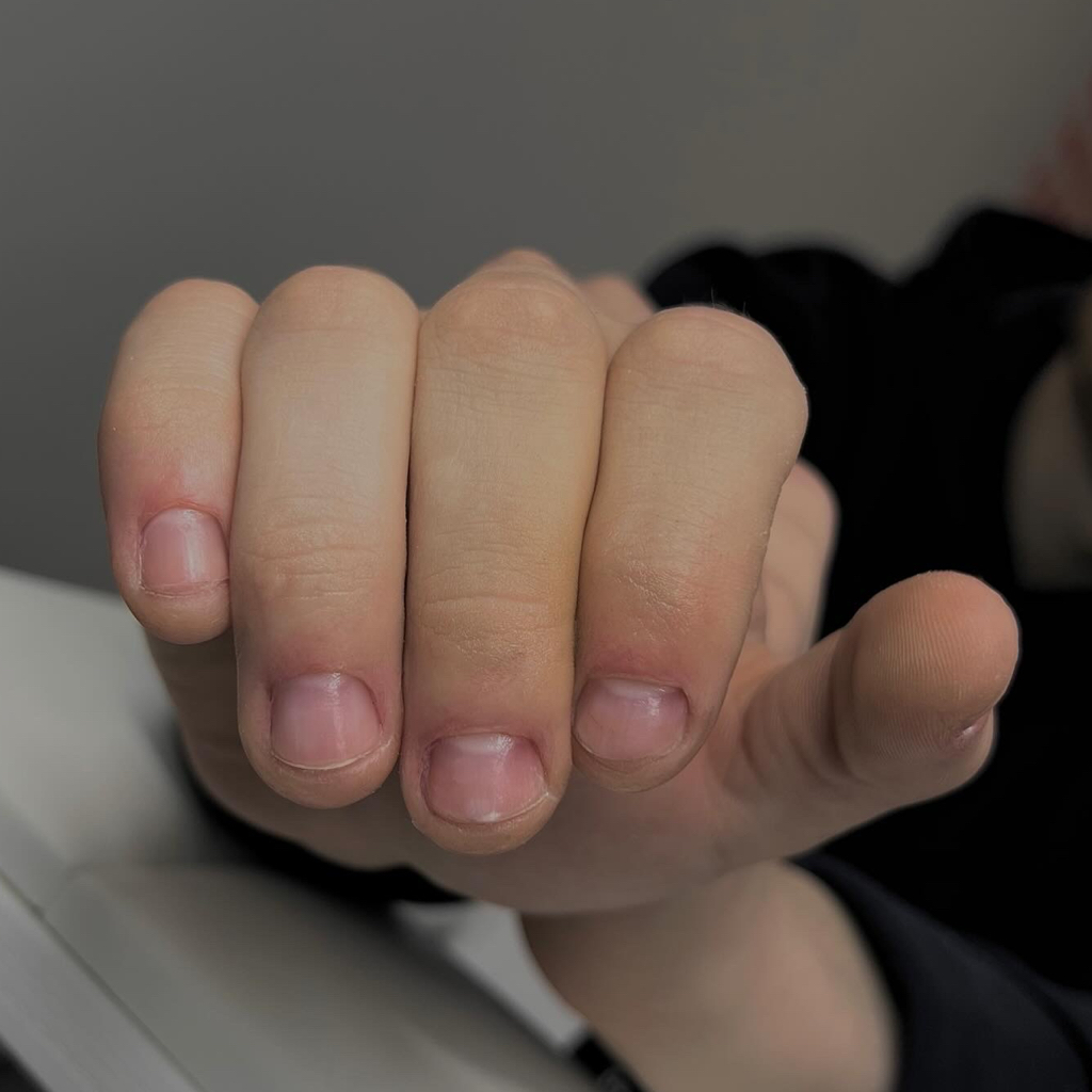 Маникюр мужской