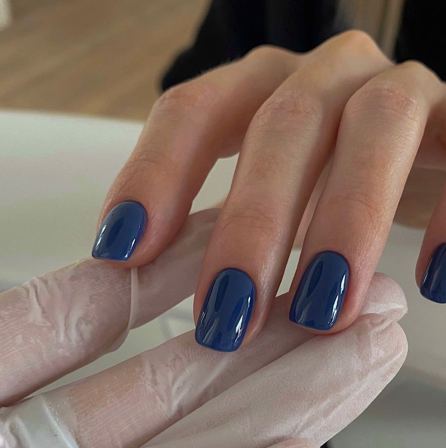 КОМПЛЕКС «S» (снятие, маникюр, однотонное покрытие)