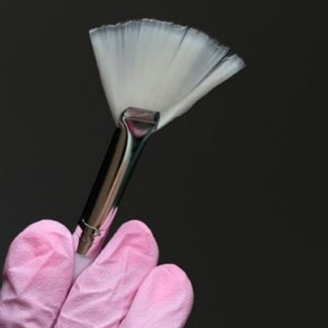 Осветляющий пилинг (лицо/тело)