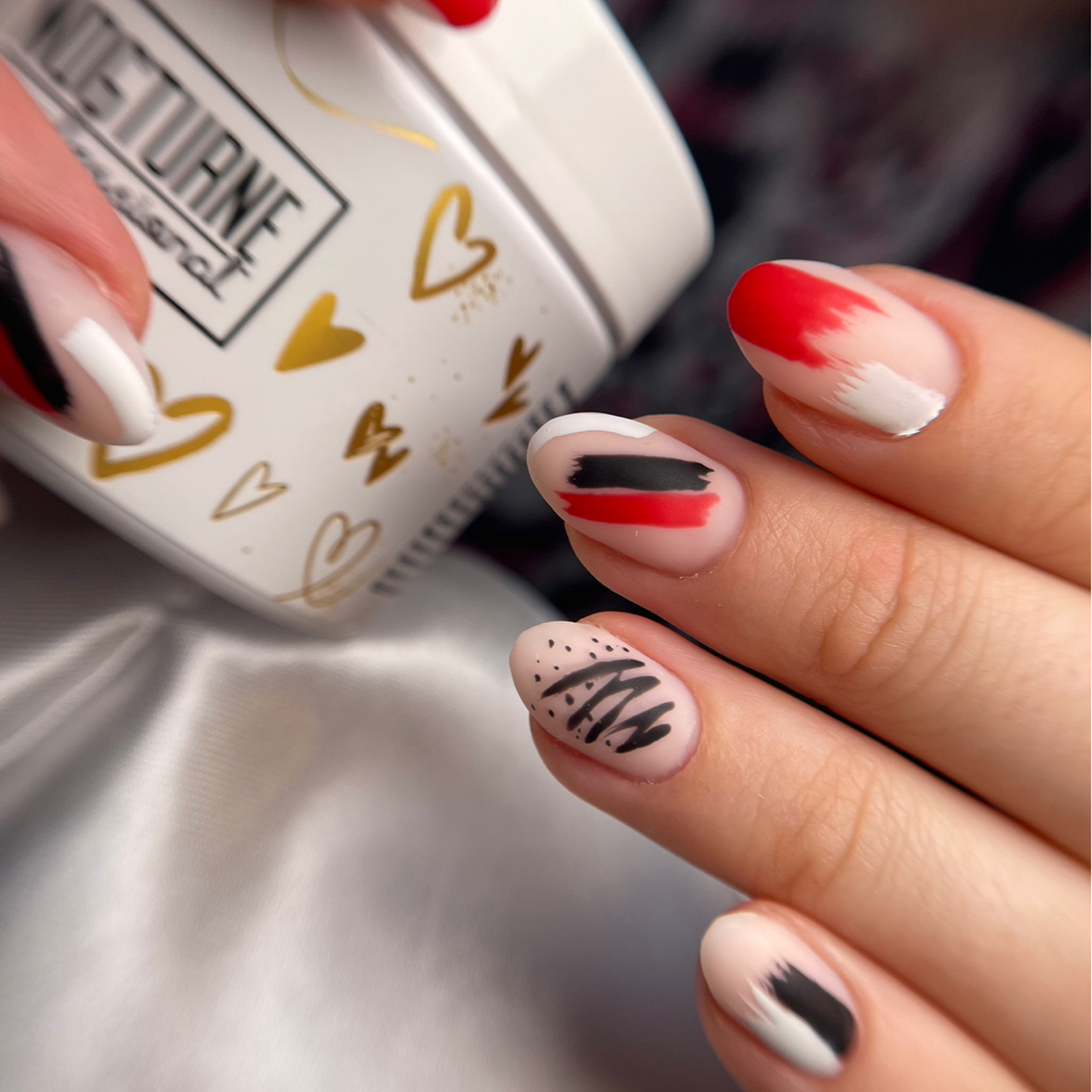 Уход: Маска-крем парафинотерапия Доп услуга , отдельно не предоставляется