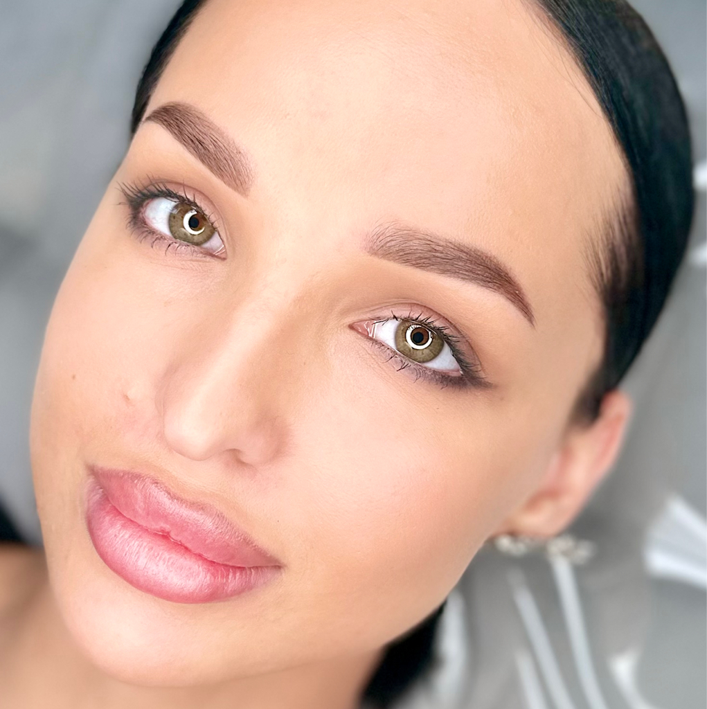 Архитектура бровей+окрашивание краской