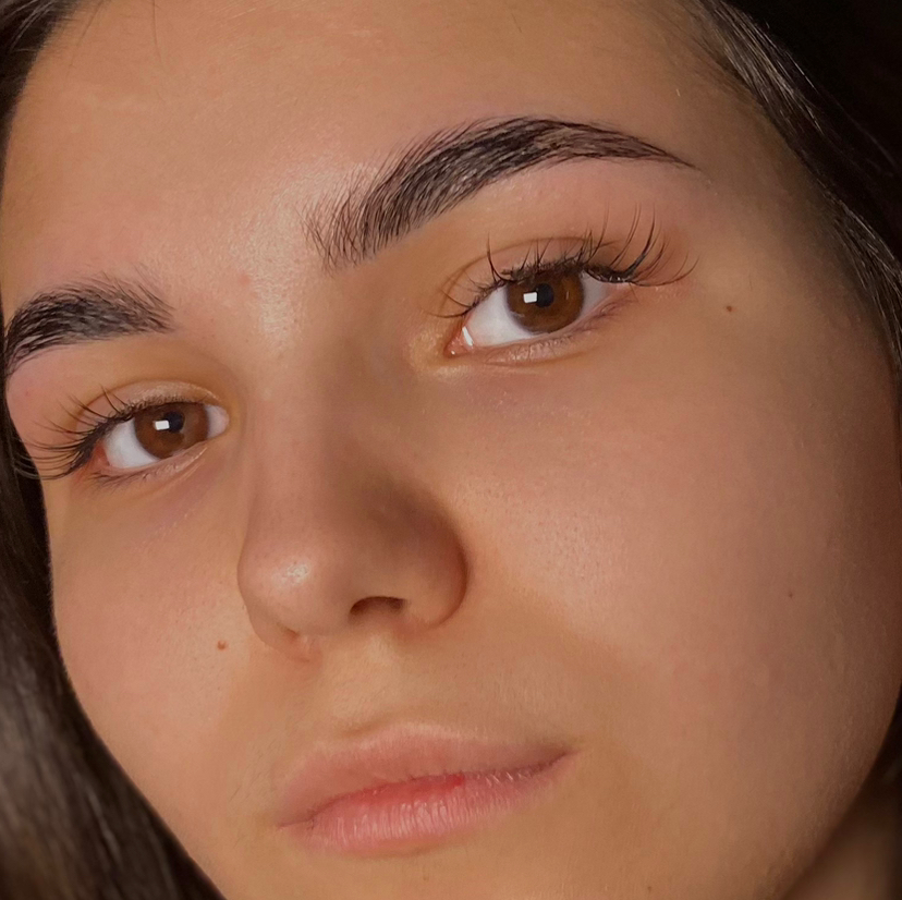 Долговременная укладка + коррекция бровей