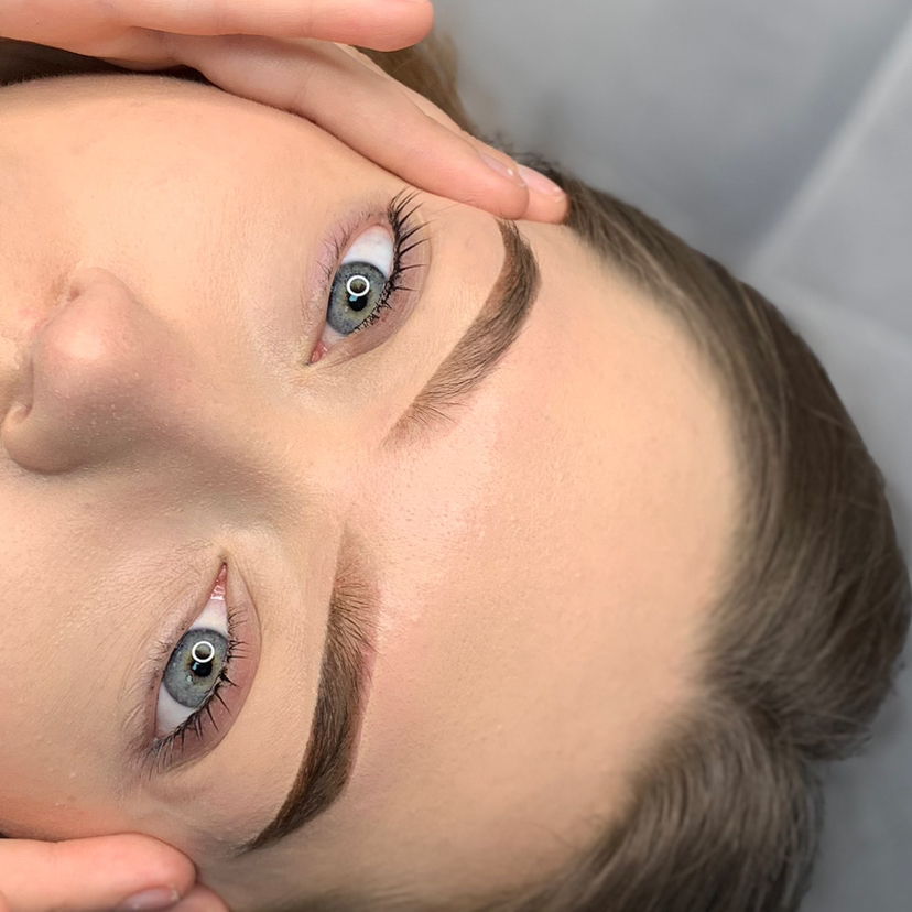 Оформление + окрашивание бровей краска