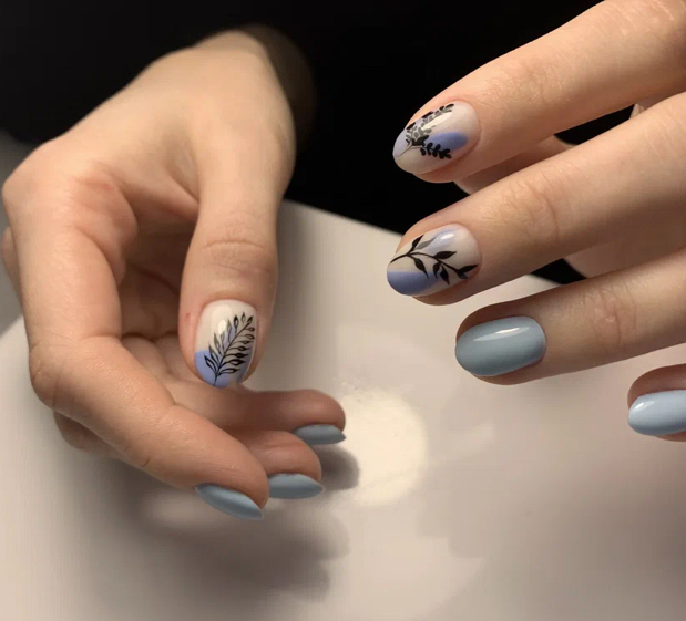 Дизайн(слайдеры,поталь,стразы,втирка…) + к услуге маникюр/педикюр