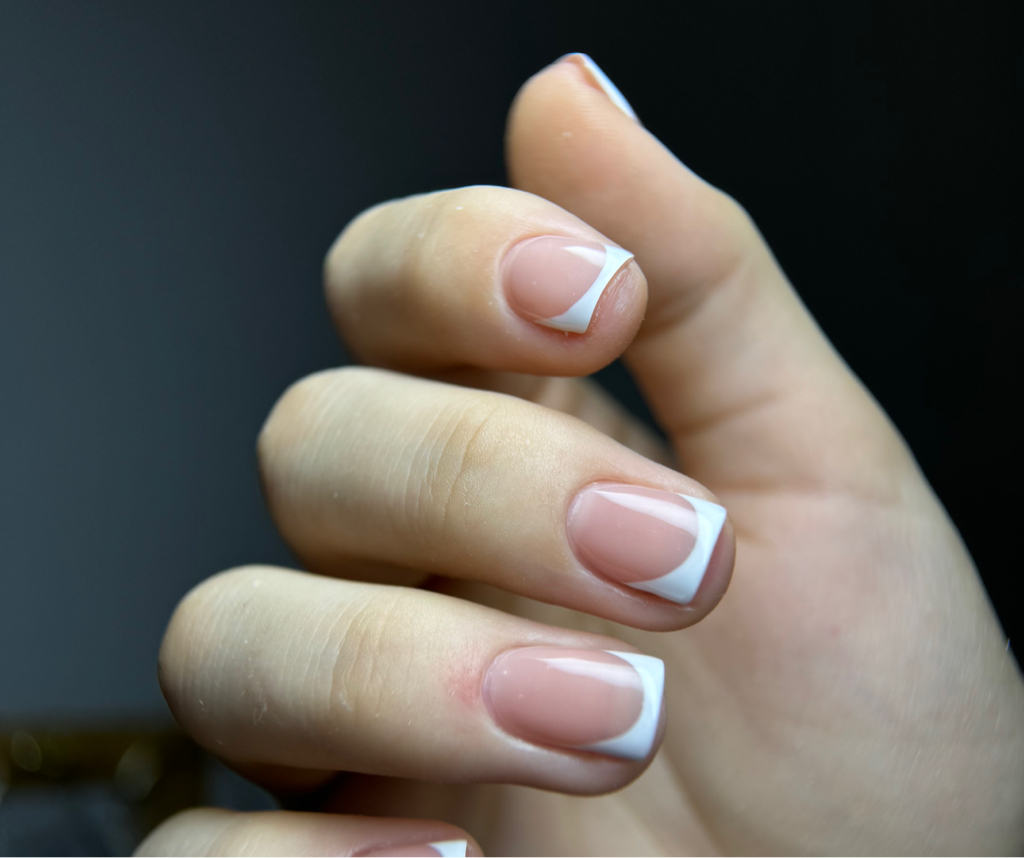 Маникюр с покрытием + френч