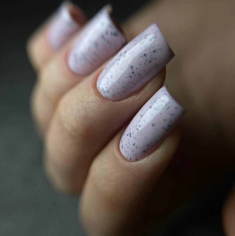 Наращивание ногтей