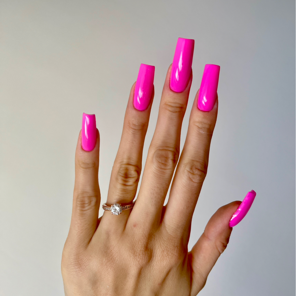 Manicure długość 4