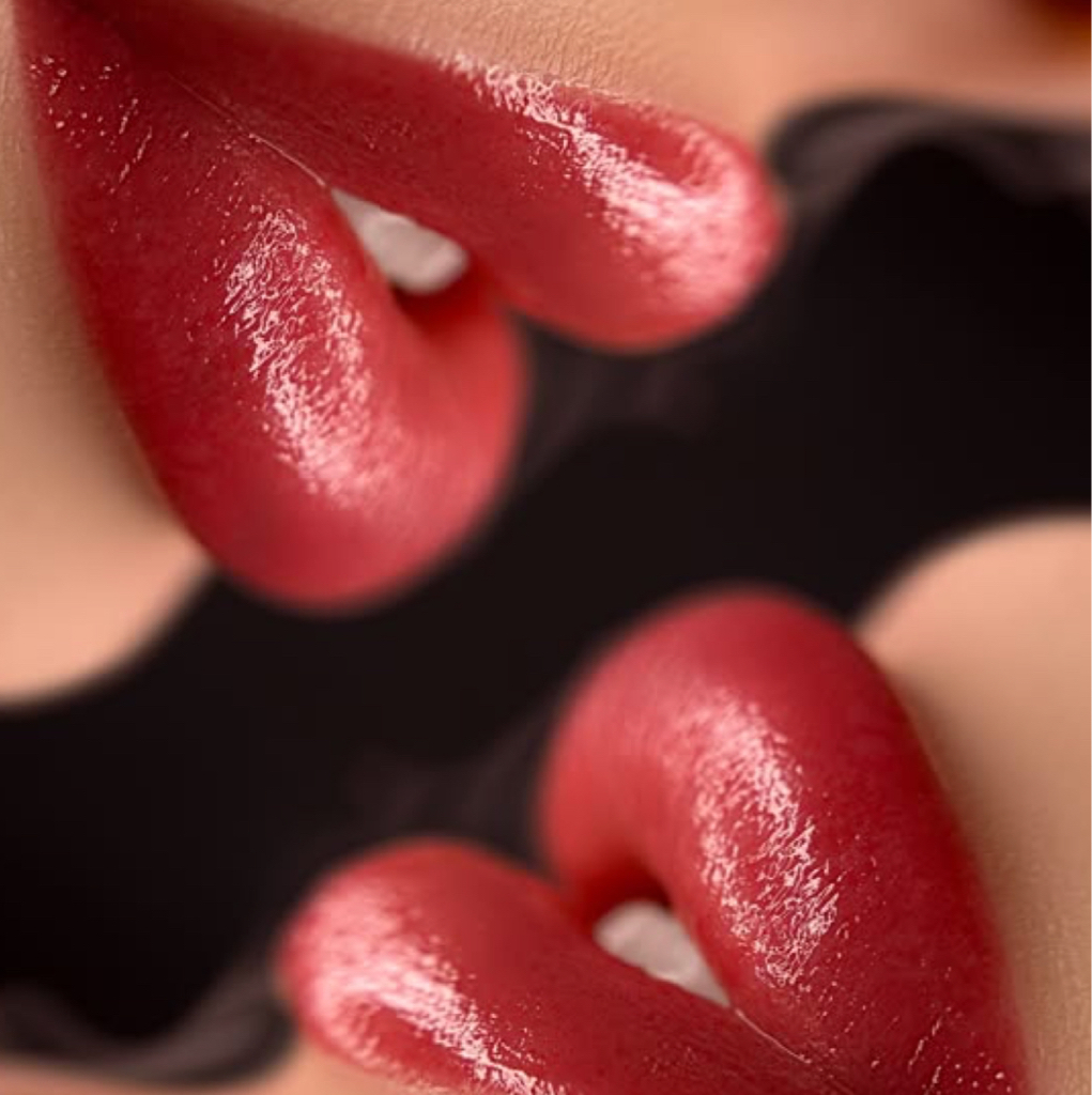 Коррекция татуаж  губ