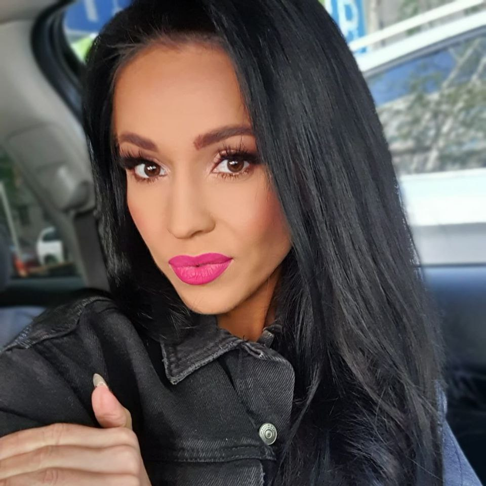 Сценический макияж  (макияж для спортсменок, участвующих в соревнованиях по бодибилдингу и фитнесу)