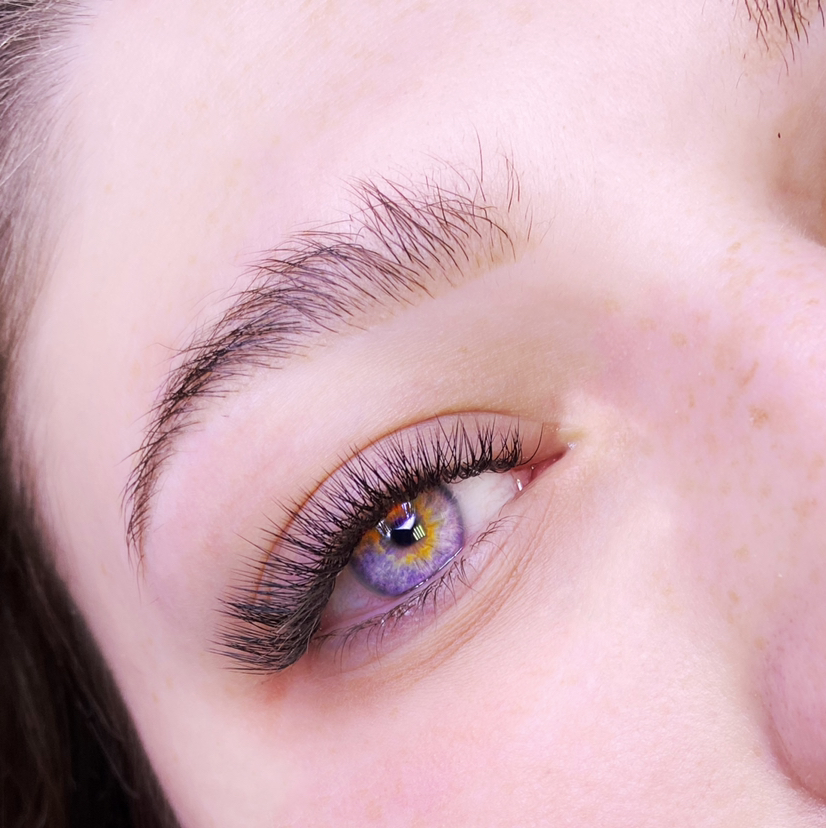 Наращивание ресниц 1,5 D