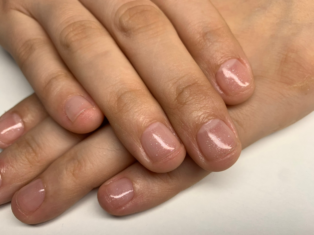 Маникюр без покрытия