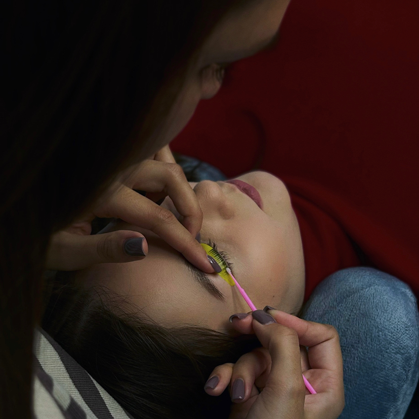 Ламинирование верхних и нижних ресниц