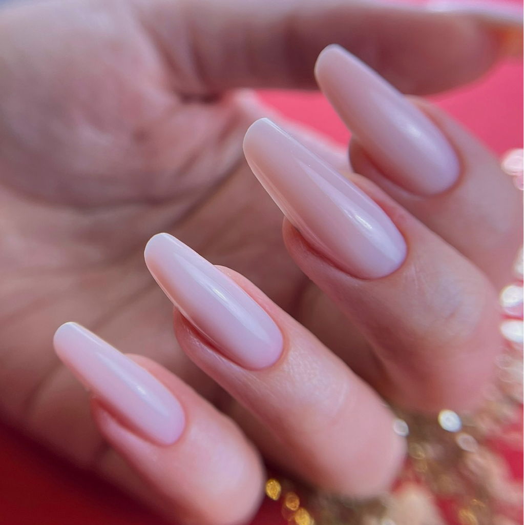 Маникюр + камуфлирующее покрытие (nude)