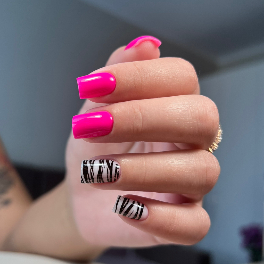 Маникюр с покрытием гель-лак