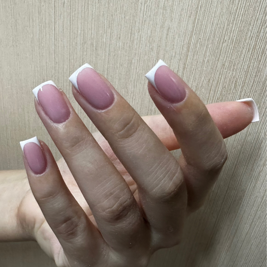 Маникюр+укрепление+покрытие