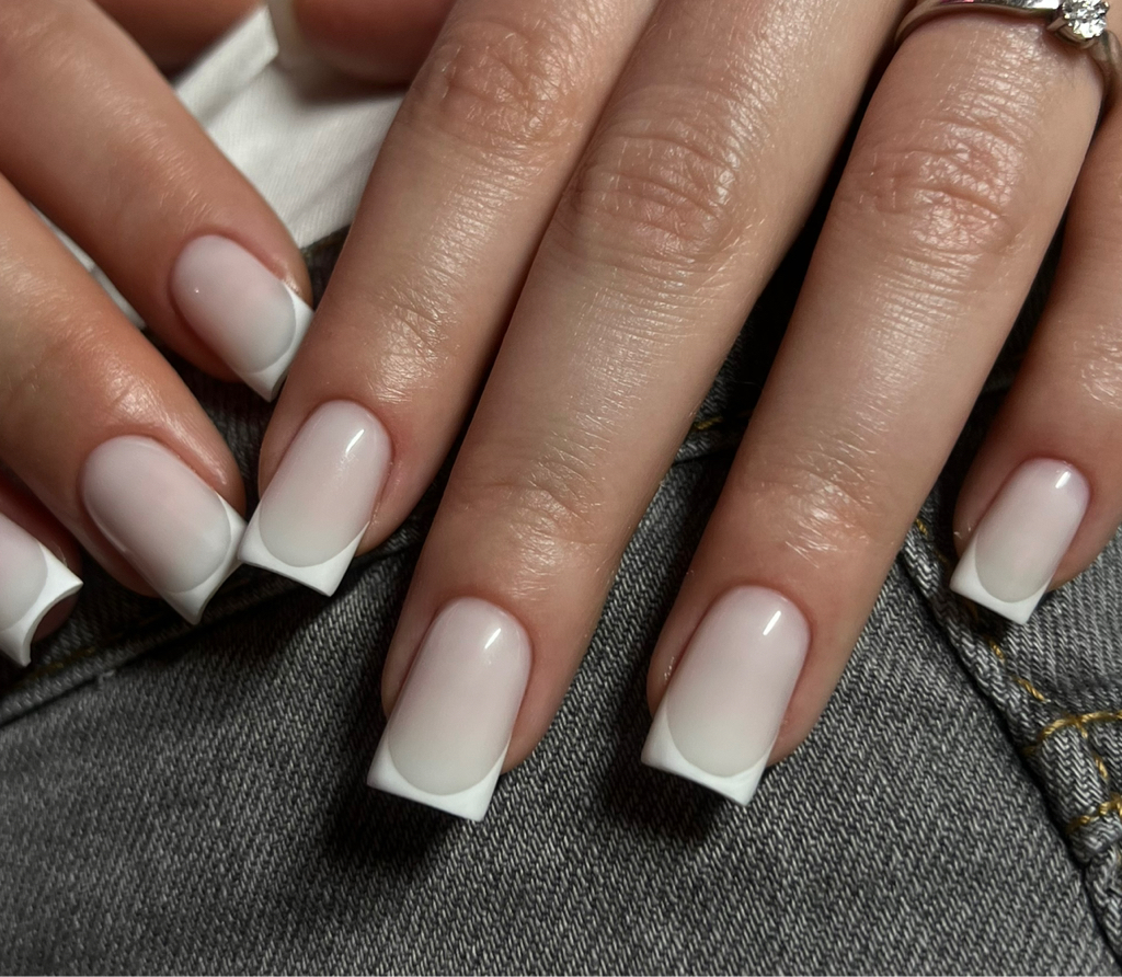 Маникюр + «Простой дизайн»