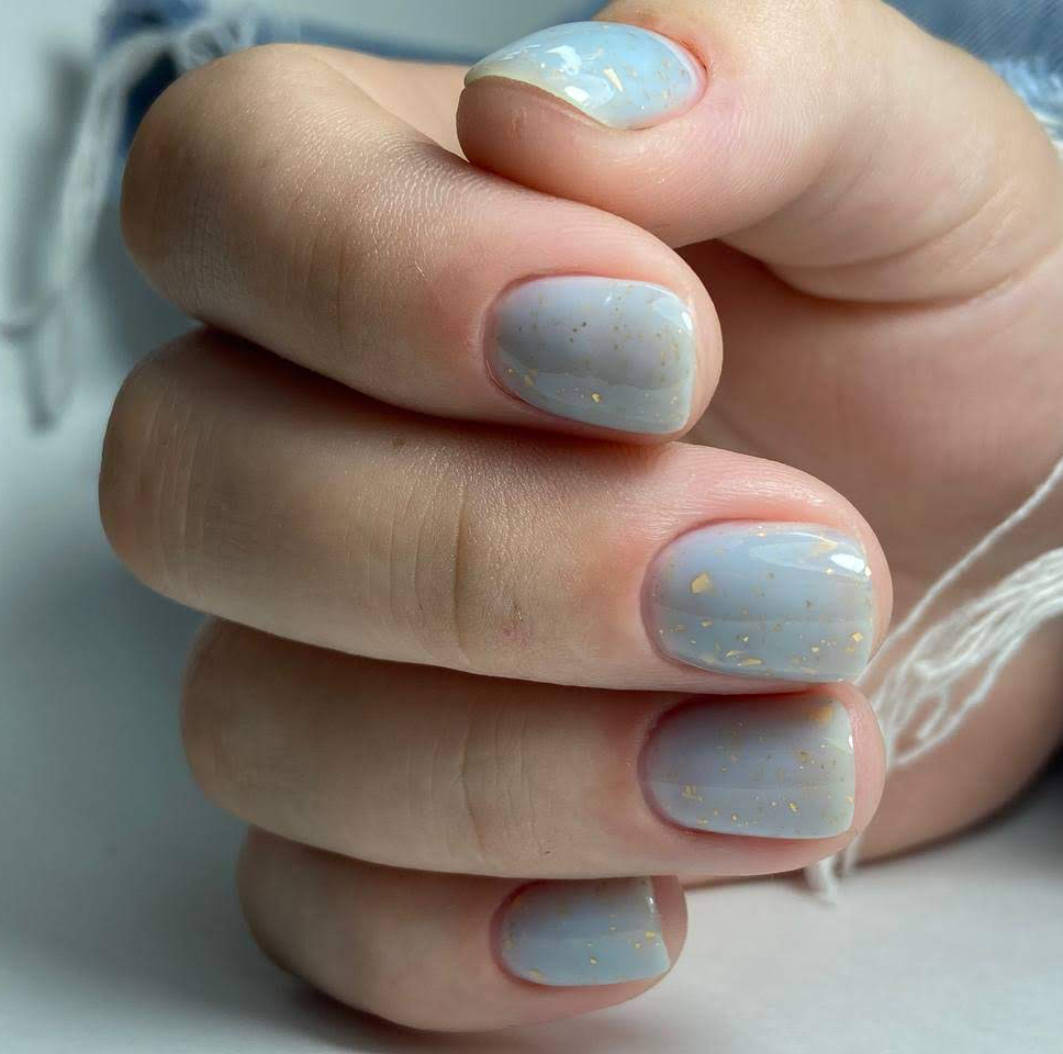 Аппаратный маникюр с укреплением ногтей базой. (Начинающий мастер)