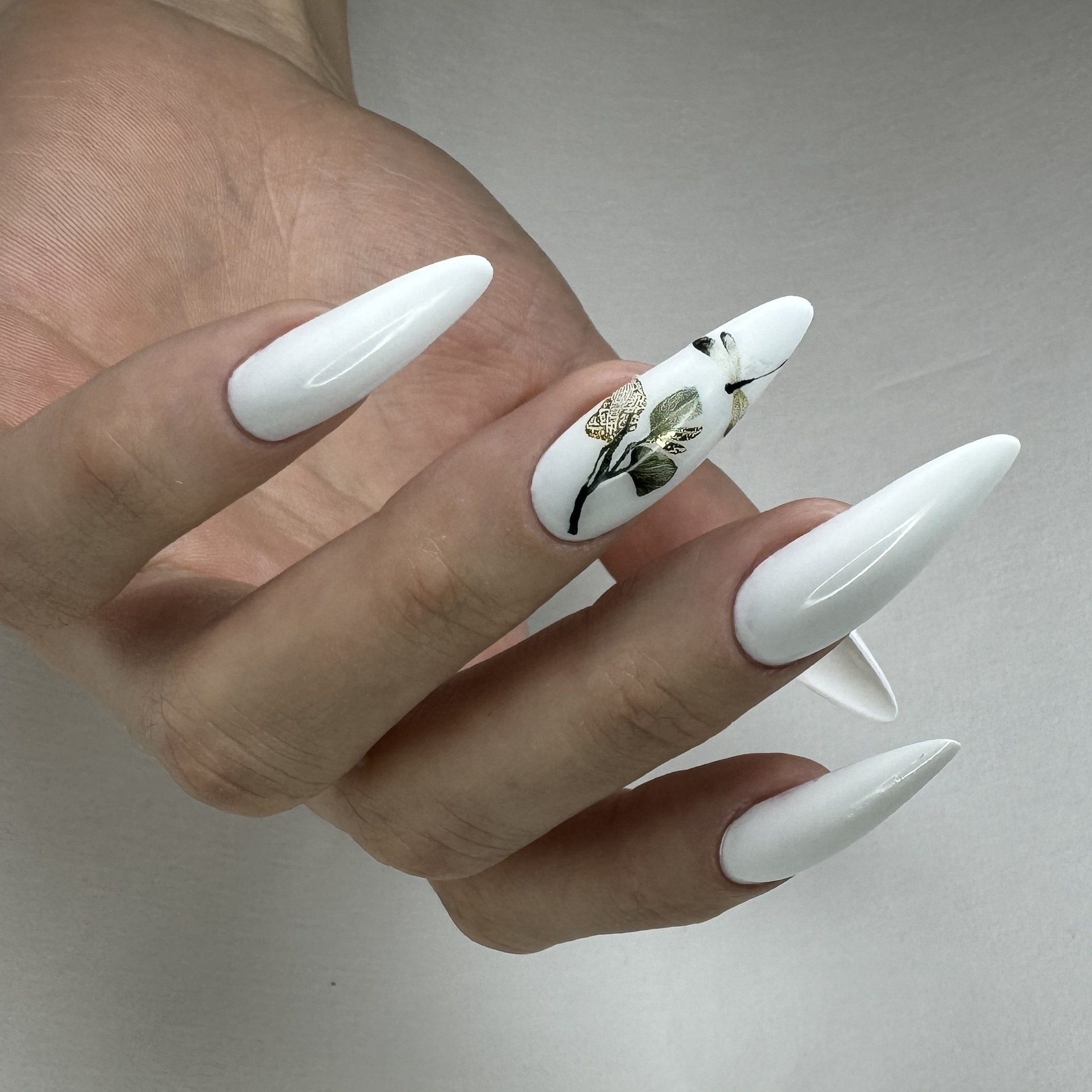 Маникюр с моделированием KERATIN и покрытием гель-лак