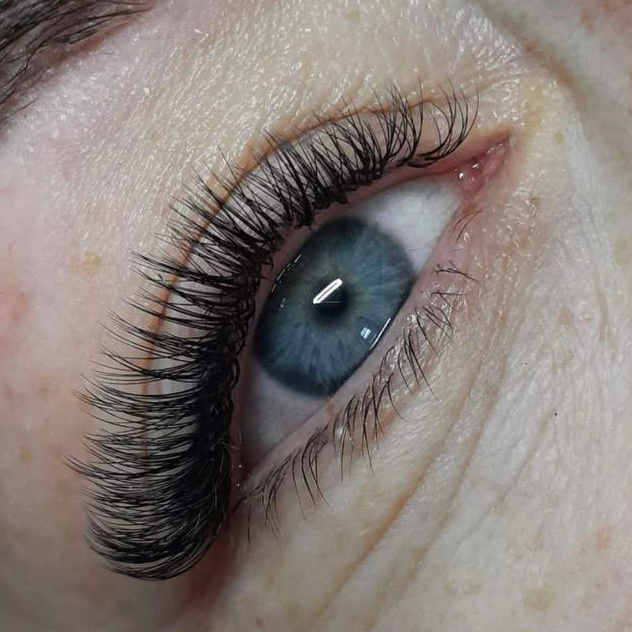 Eyelash extensions Classic set/2D