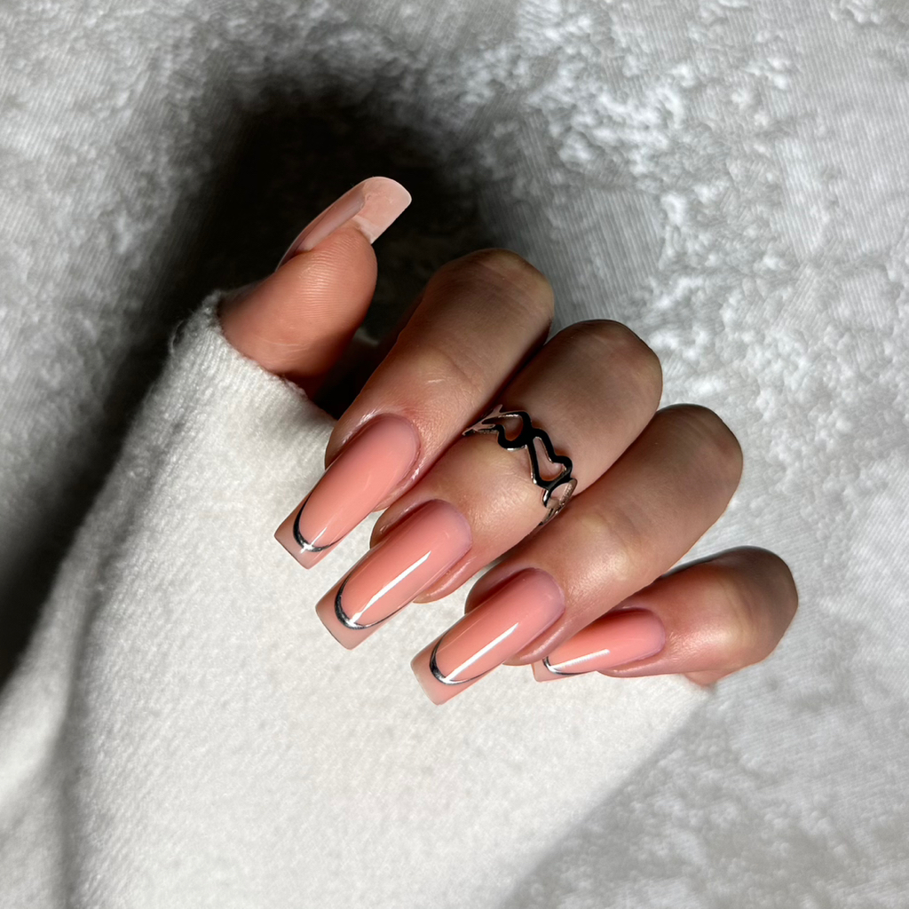 Коррекция наращивания