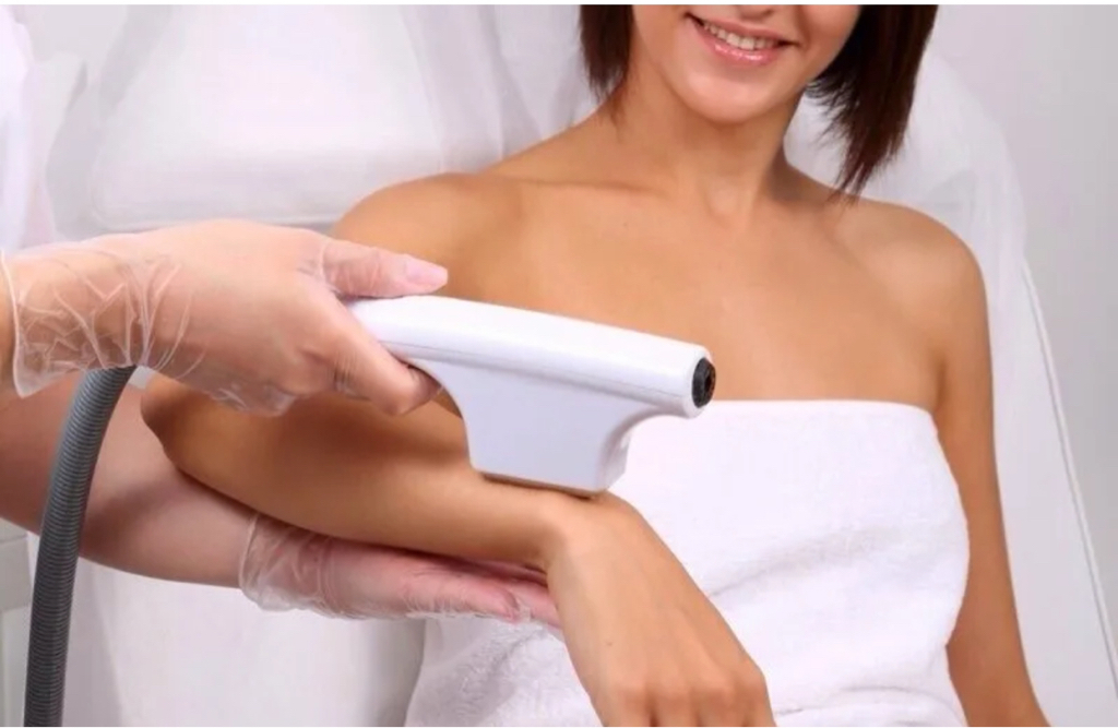 Руки до локтя