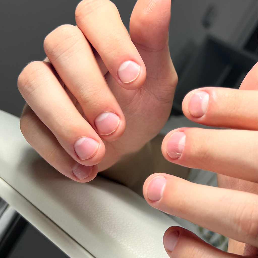 Маникюр мужской