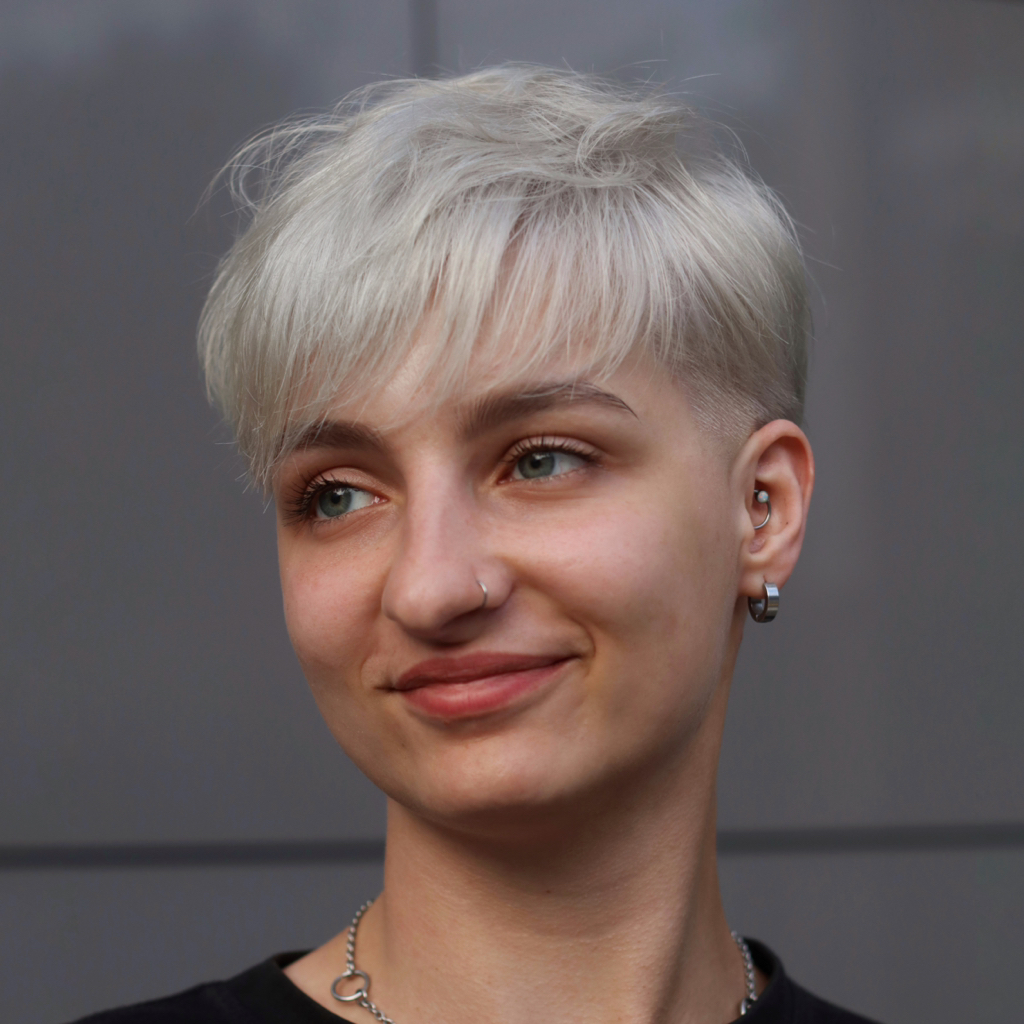 Стрижка женская