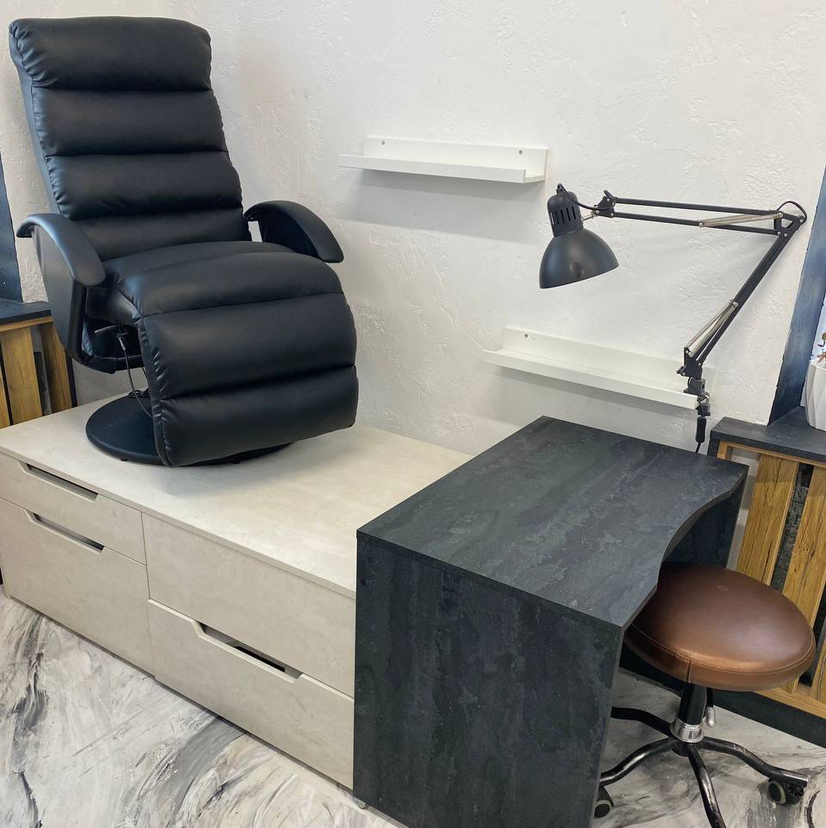 Коворкинг /педикюрный Стол