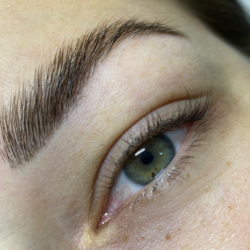 Долговременная укладка бровей +коррекция