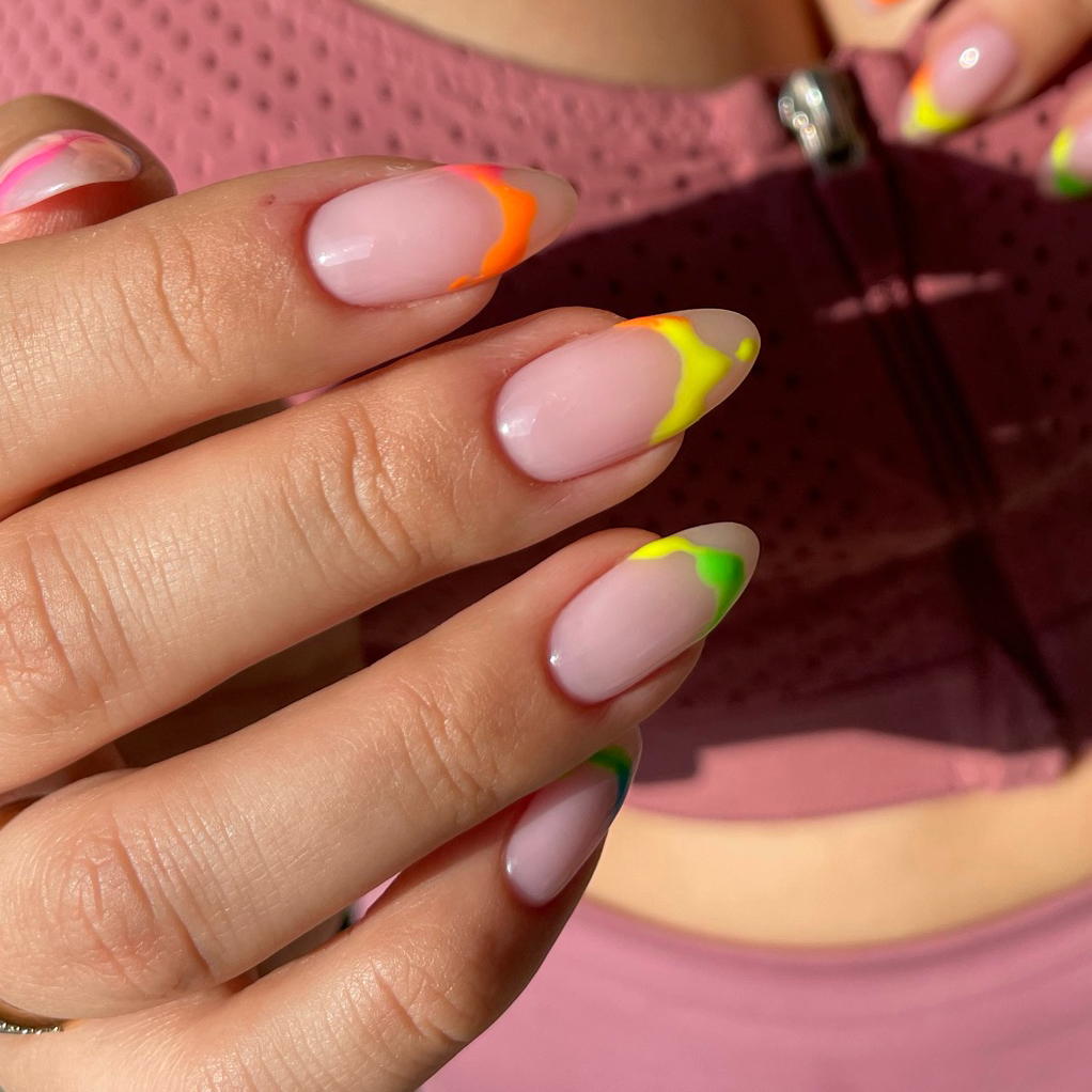 Маникюр + покрытие гель-лаком + дизайн