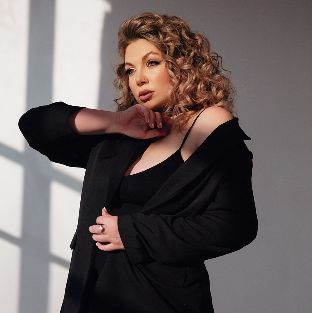 Екатерина Ломакина