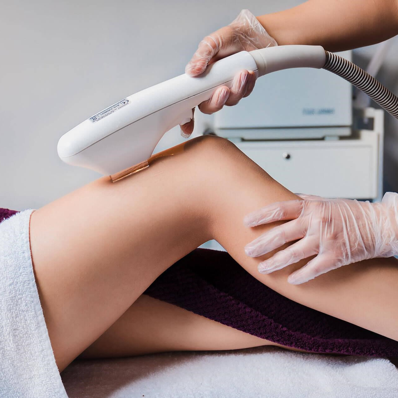 Фотоэпиляция голеней