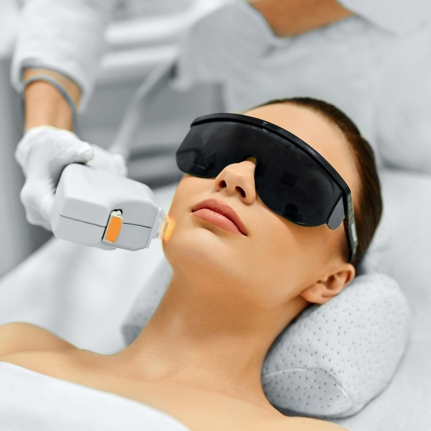 Фотоомоложение лица