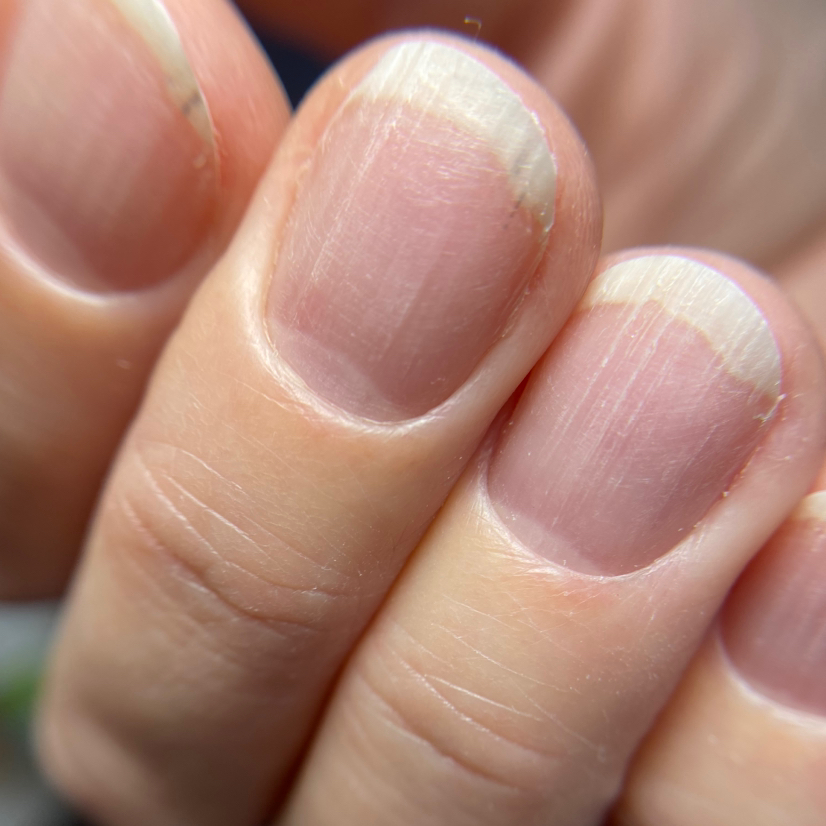 Маникюр без покрытия