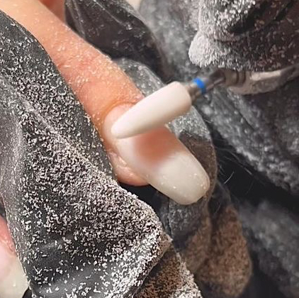 Снятие нарощенных ногтей