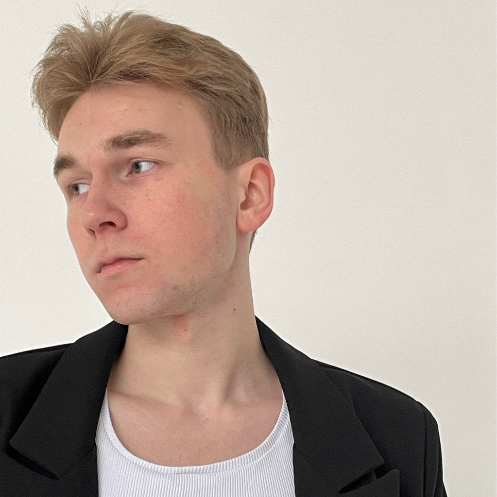 Мужская коррекция бровей