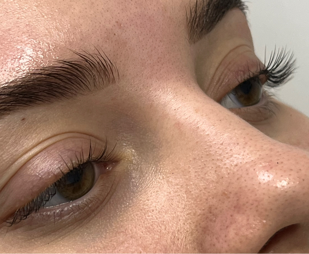 Окрашивание ресниц