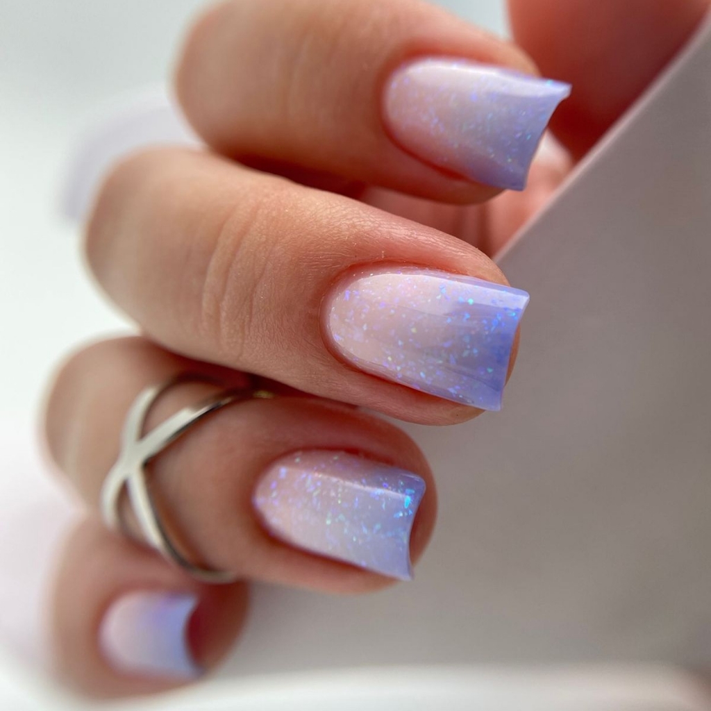 Маникюр с покрытием