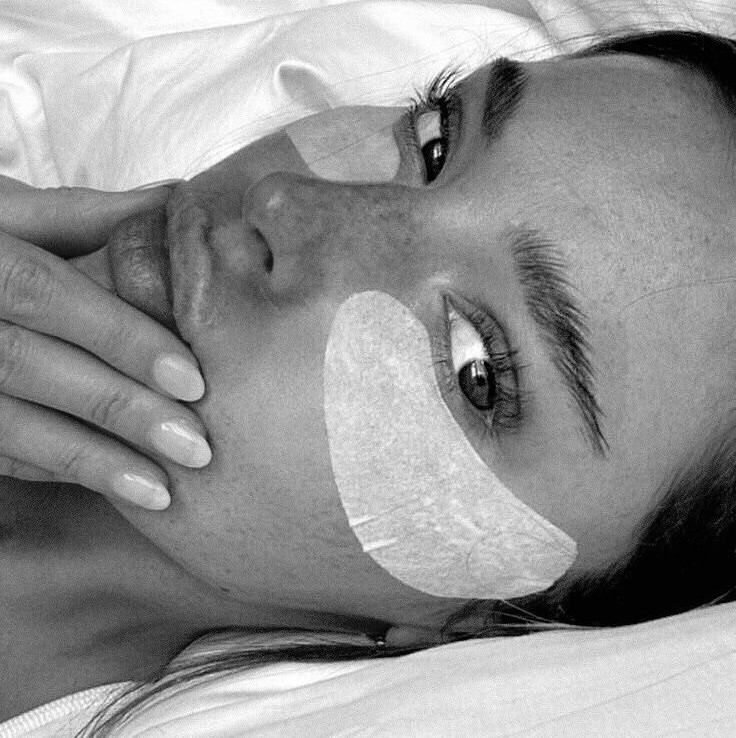 Коррекция бровей ( только для клиентов студии ) 30-60 дней после первичной