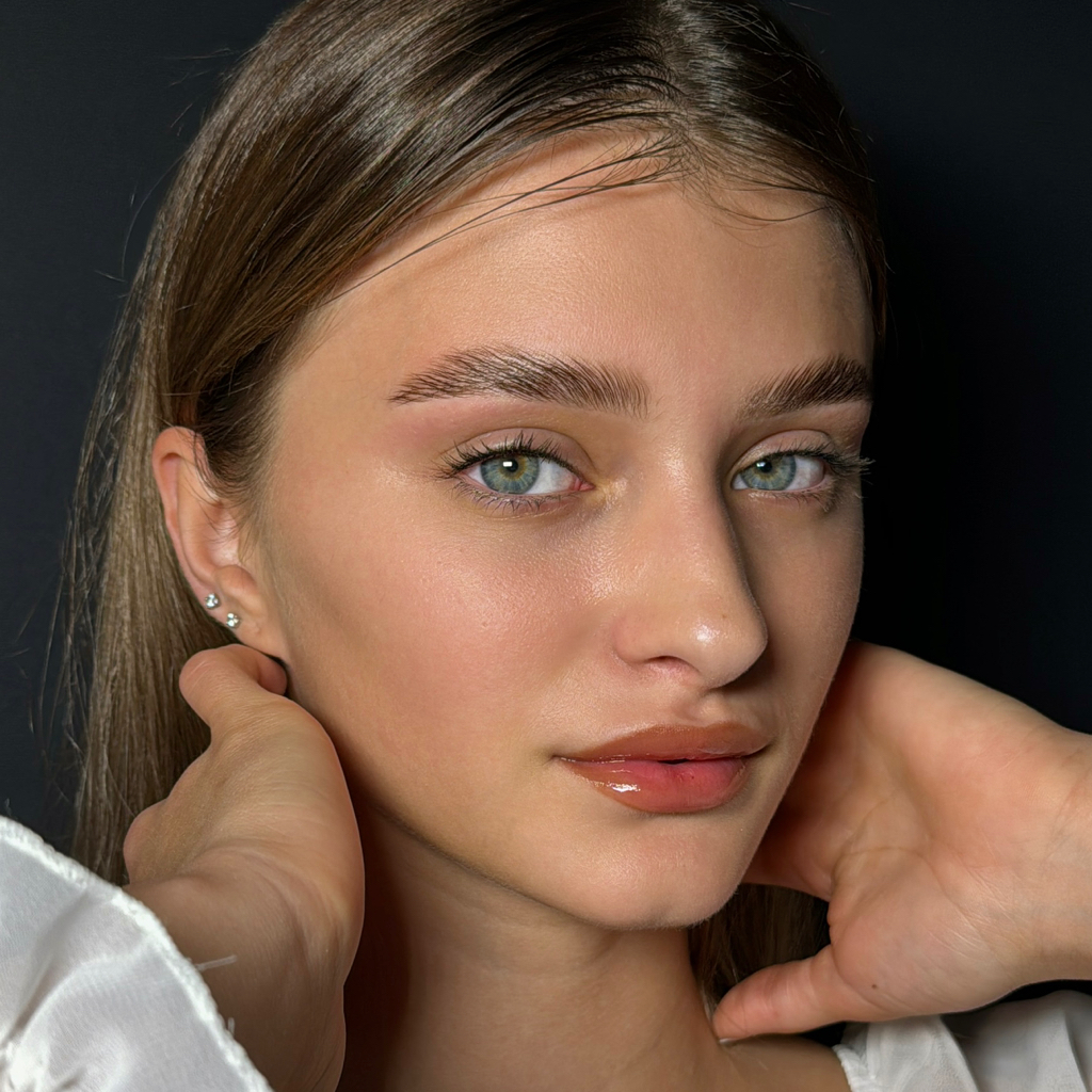 Ламинирование бровей + окрашивание