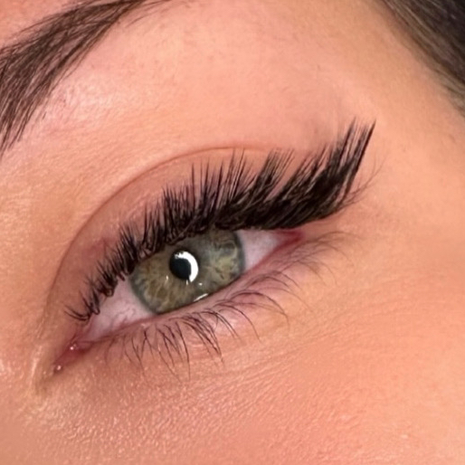 Nytt set volym/mascara effect fransar