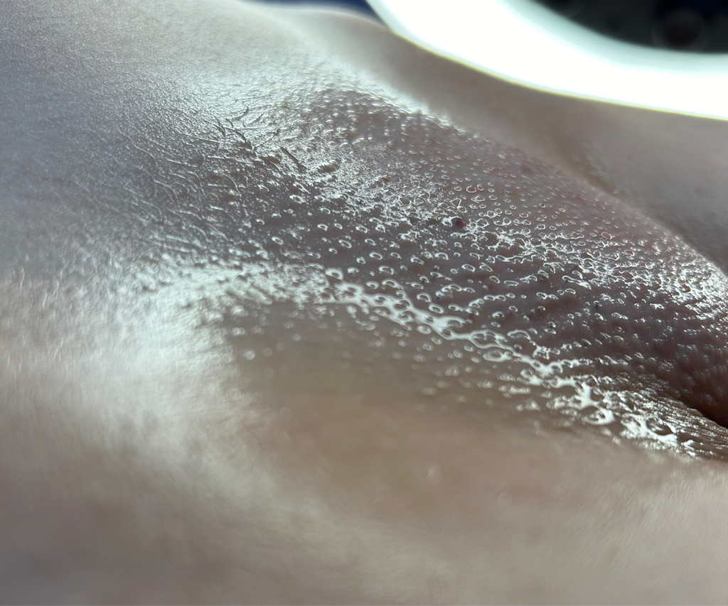 Глубокое бикини