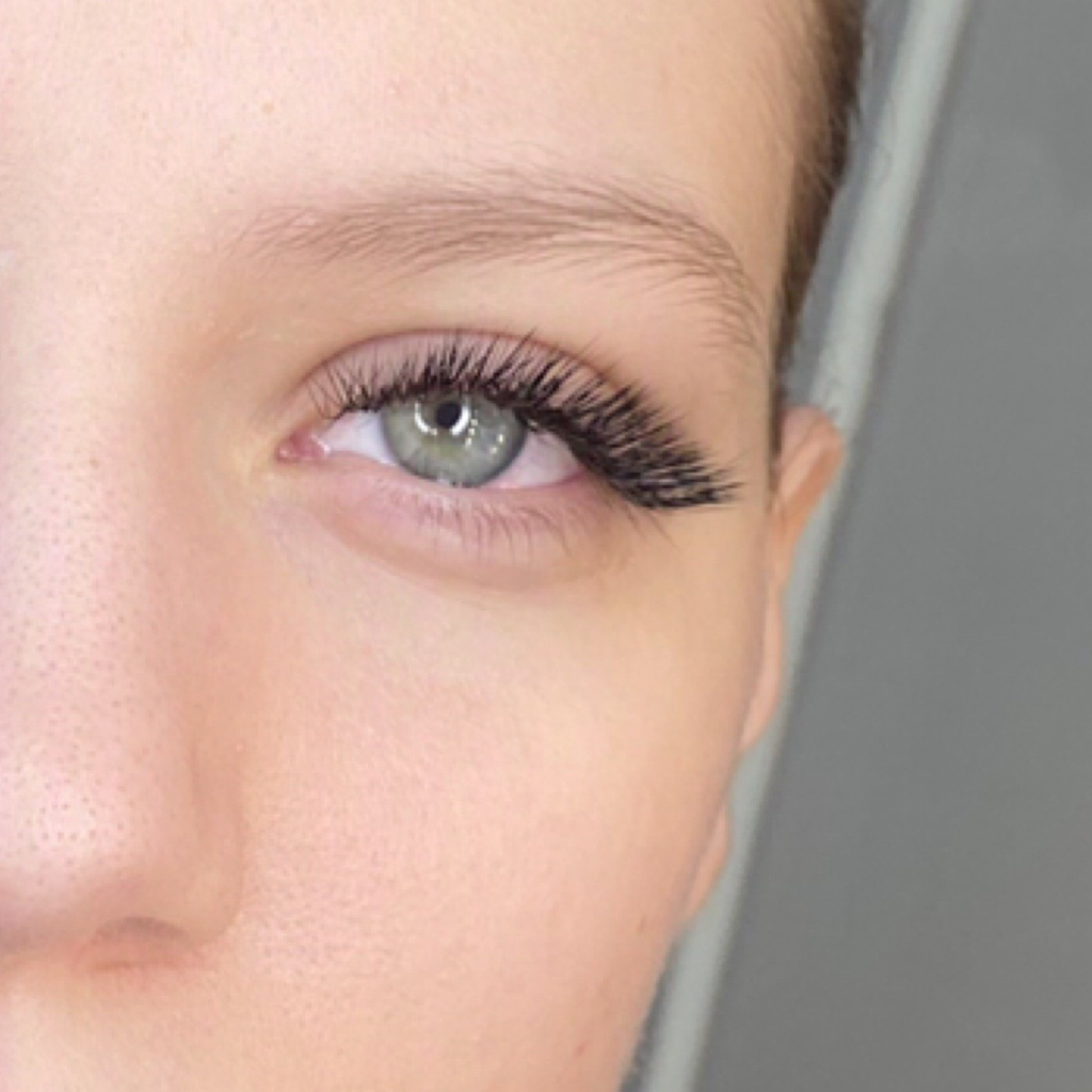 Объем 3D в изгибе L|M