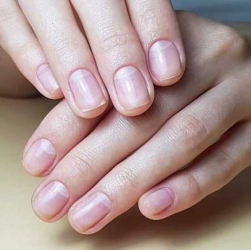 Маникюр комбинированный