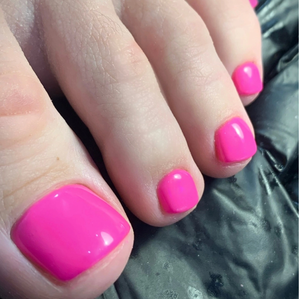 Педикюр с покрытием гель-лак